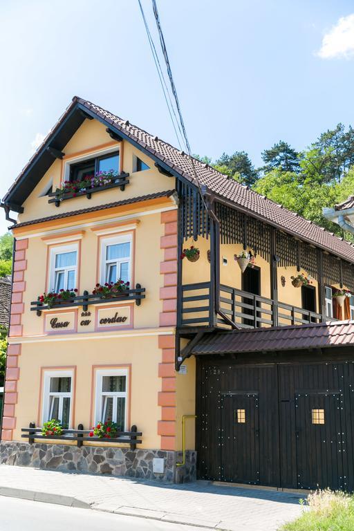 ホテルCasa Cu Cerdac シギショアラ エクステリア 写真